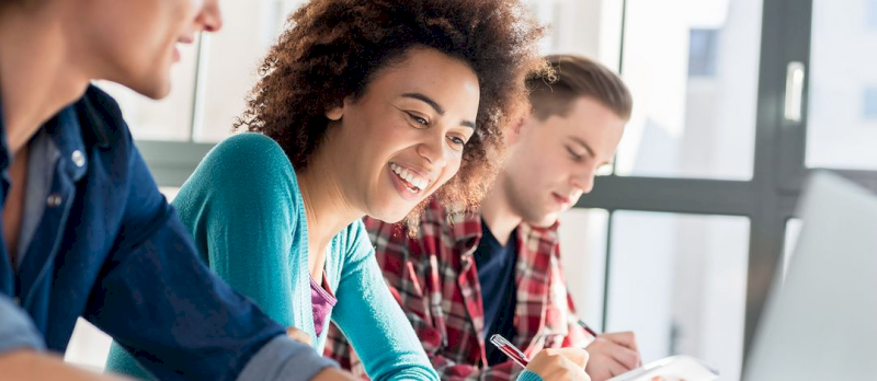 Chất lượng đào tạo cao và môi trường học tập thân thiện tại Studienkolleg Sachsen