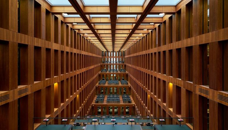 Thư viện trường Humboldt Berlin